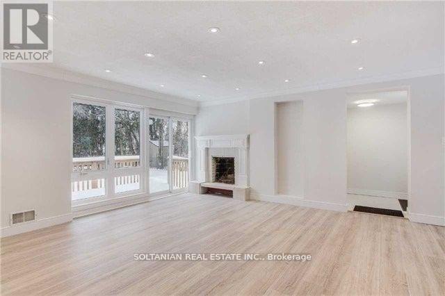 44 Tremont Crescent, Toronto, Ontario  M3B 2S2 - Photo 2 - C13700810