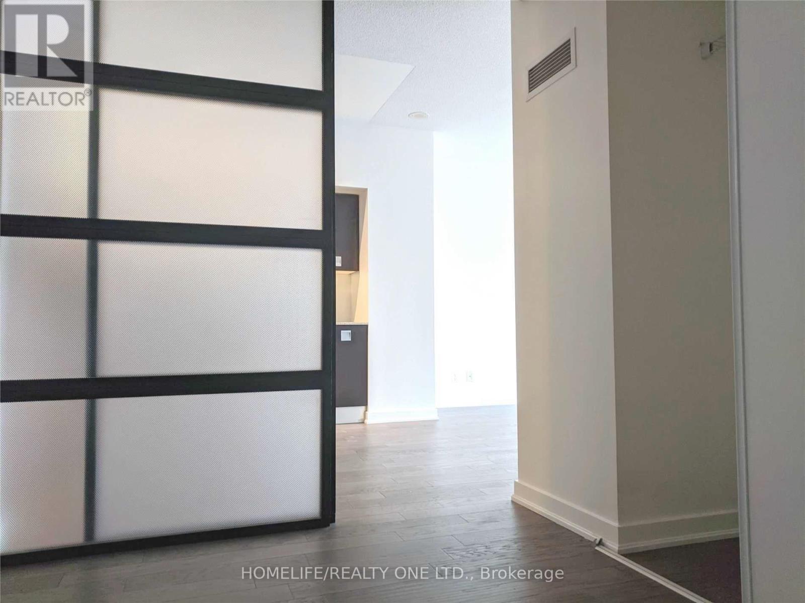 1058 - 33 Charles Street E, Toronto, Ontario  M4Y 0A2 - Photo 6 - C13700824