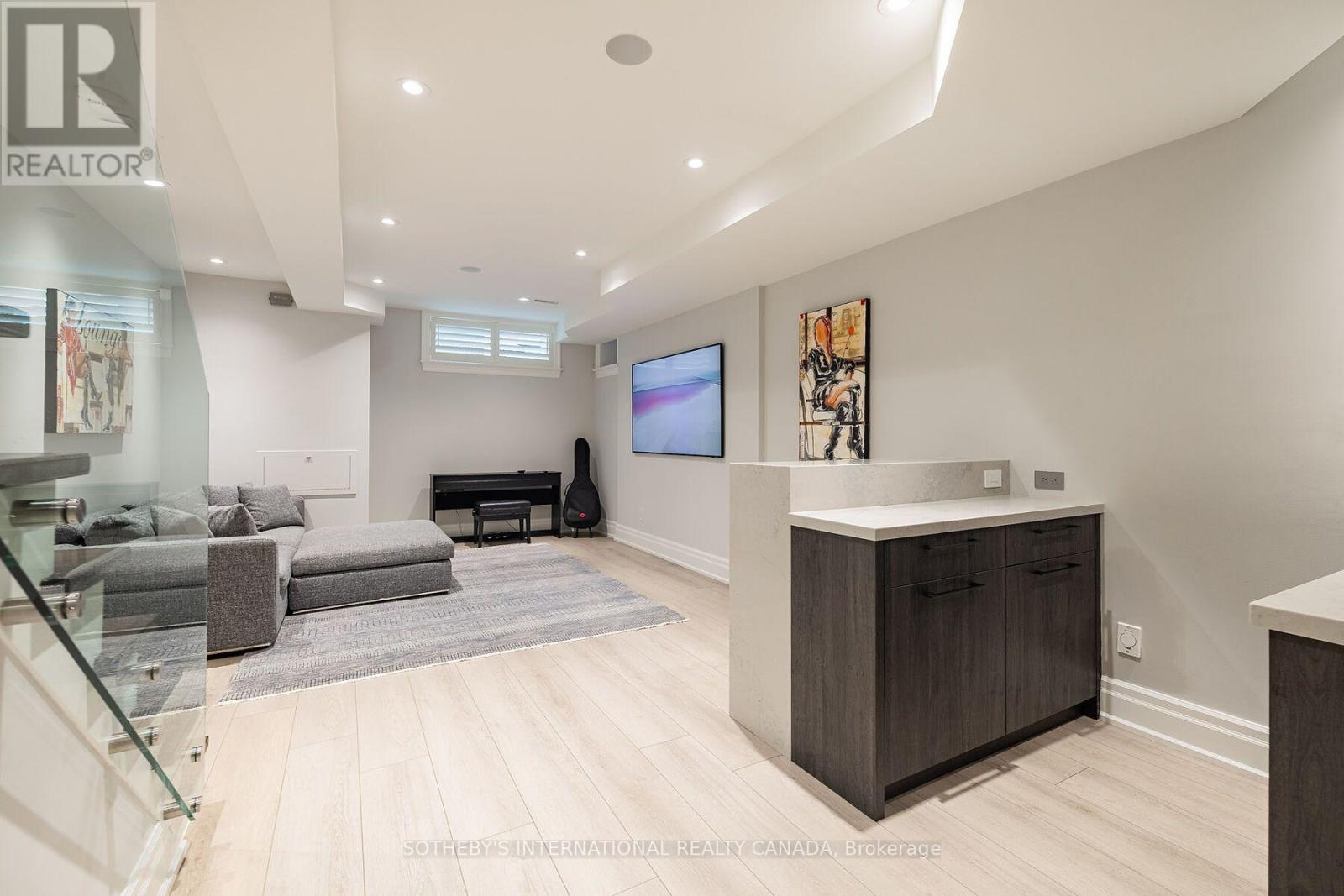 33 Tranby Avenue, Toronto, Ontario  M5R 1N4 - Photo 36 - C13700954