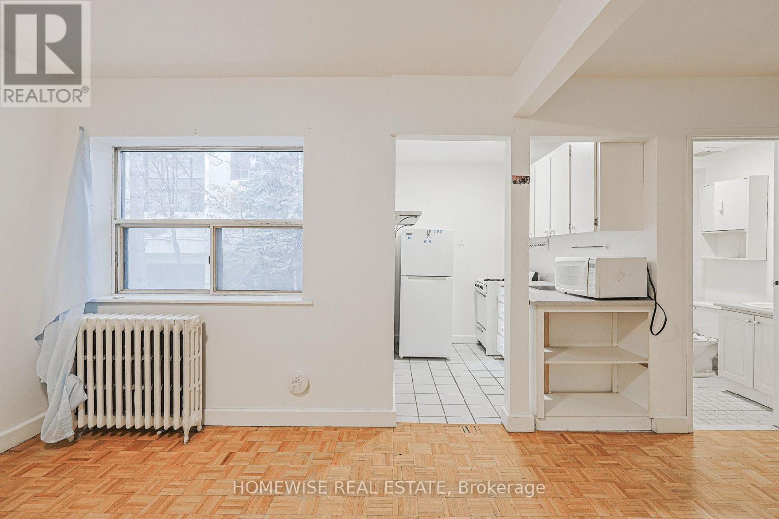 308 - 33 Maitland Street, Toronto, Ontario  M4Y 1C8 - Photo 3 - C13701018