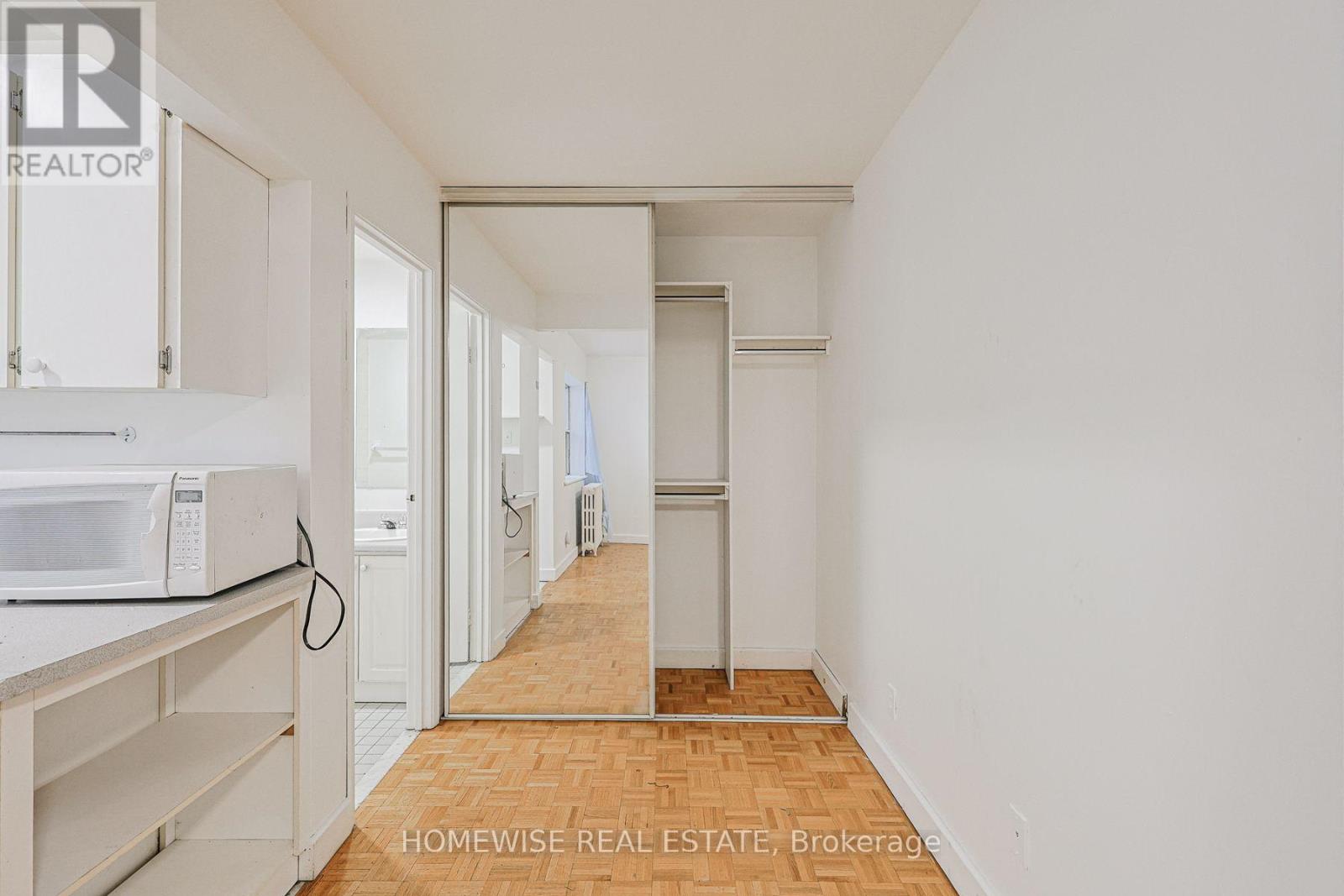 308 - 33 Maitland Street, Toronto, Ontario  M4Y 1C8 - Photo 8 - C13701018