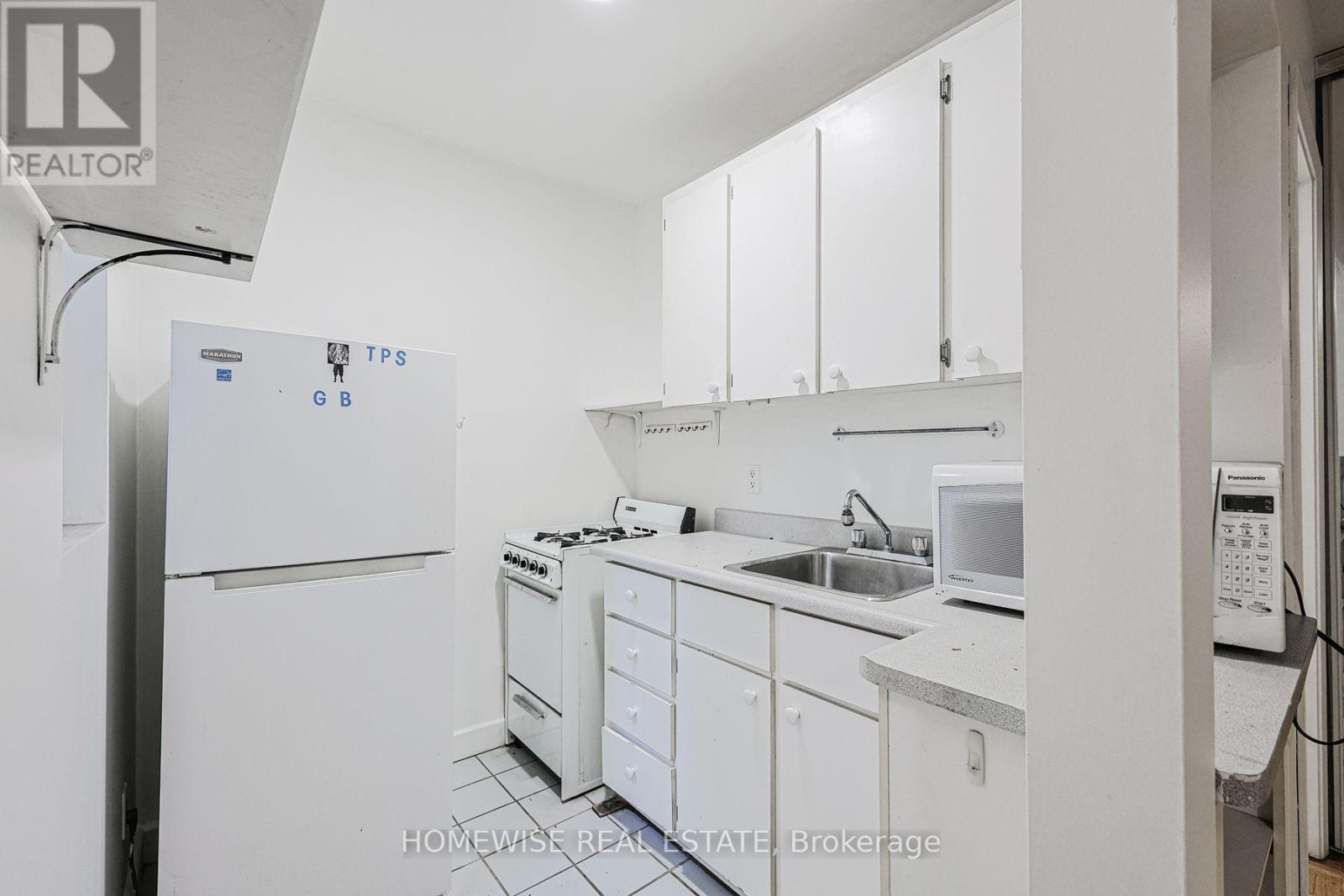 308 - 33 Maitland Street, Toronto, Ontario  M4Y 1C8 - Photo 9 - C13701018