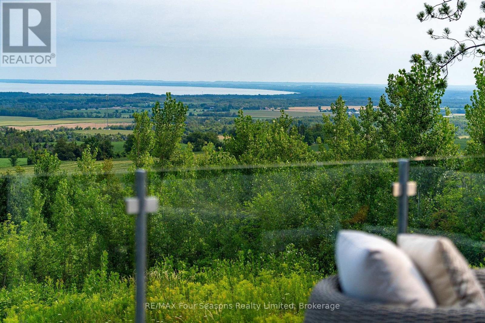 58 Sydenham Trail W, Clearview, Ontario  L0M 1H0 - Photo 44 - S13700916
