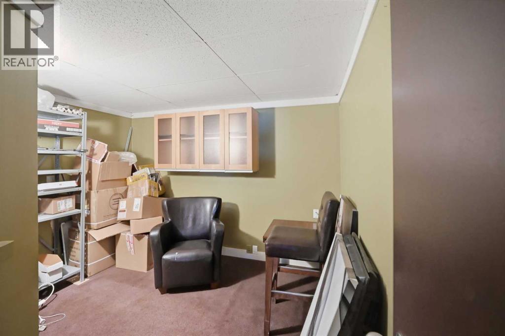 812 Edmonton Trail NE, Calgary, Alberta  T2E 3J6 - Photo 7 - A2339247