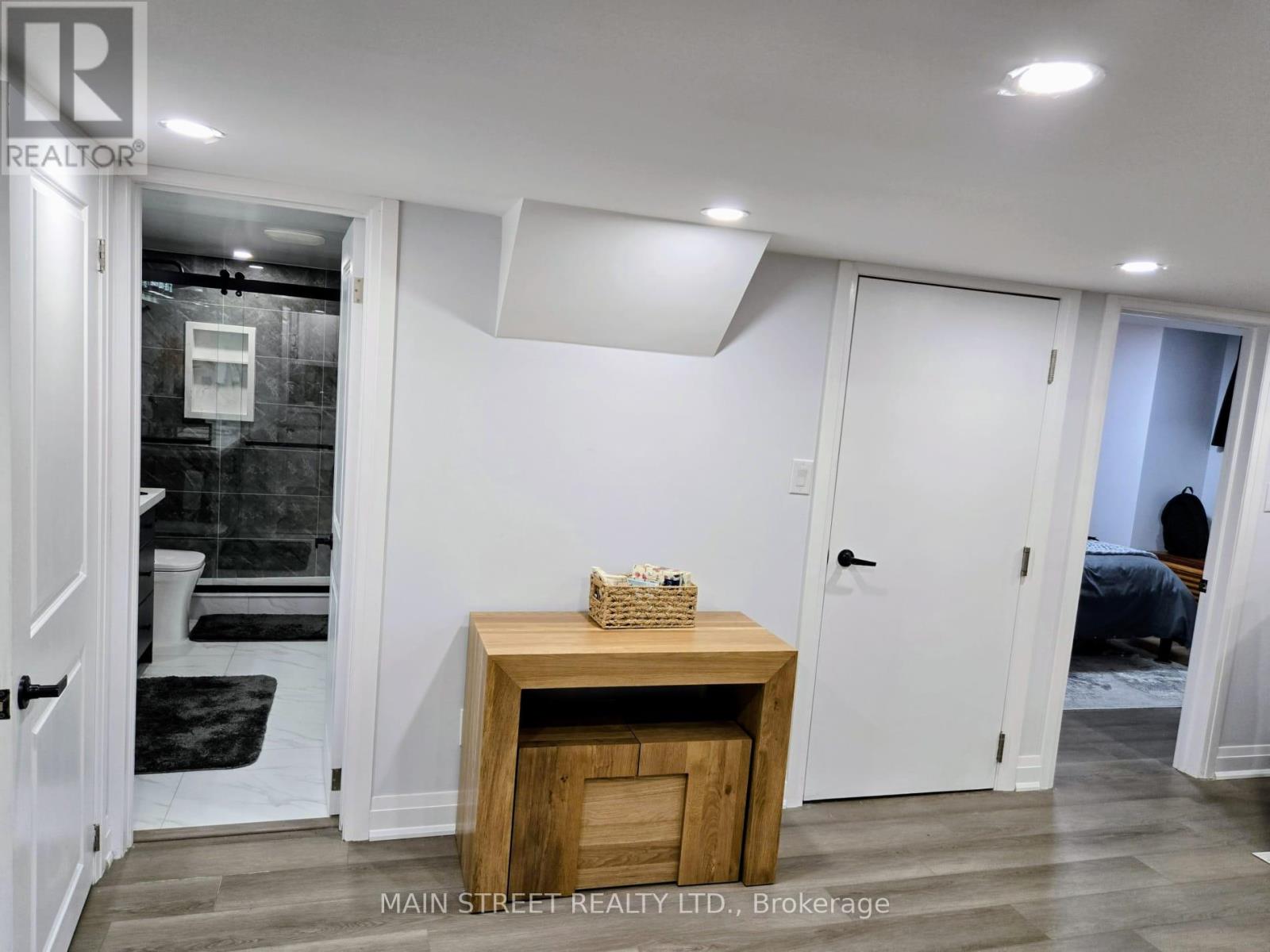 A - 1382 Stillmeadow Lane, Pickering, Ontario  L1X 0N5 - Photo 6 - E13700794