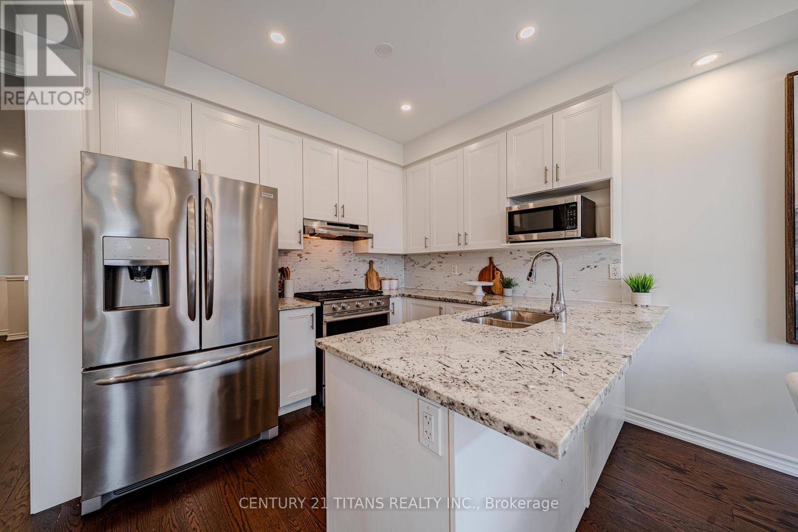 45 Cachia Lane, Ajax, Ontario  L1T 0P8 - Photo 15 - E13700814