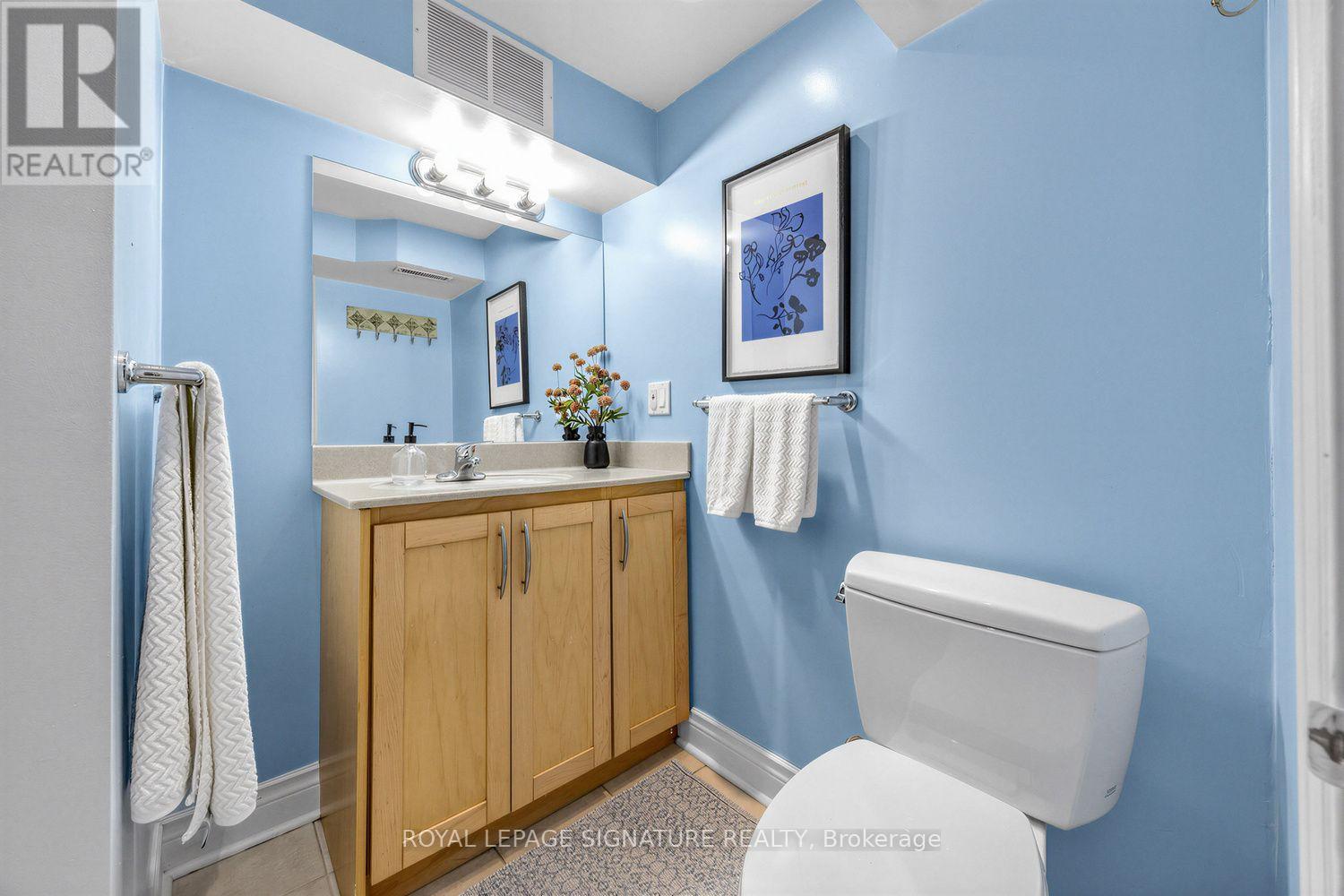 821 Krosno Boulevard, Pickering, Ontario  L1W 1G7 - Photo 22 - E13700828