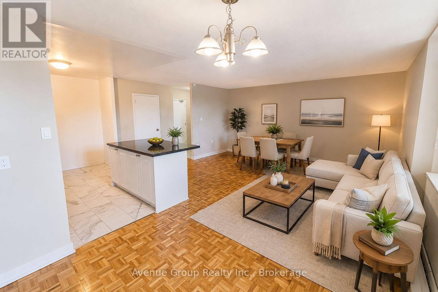 403 - 3801 Lawrence Avenue E, Toronto, Ontario  M1G 1R3 - Photo 3 - E13700840