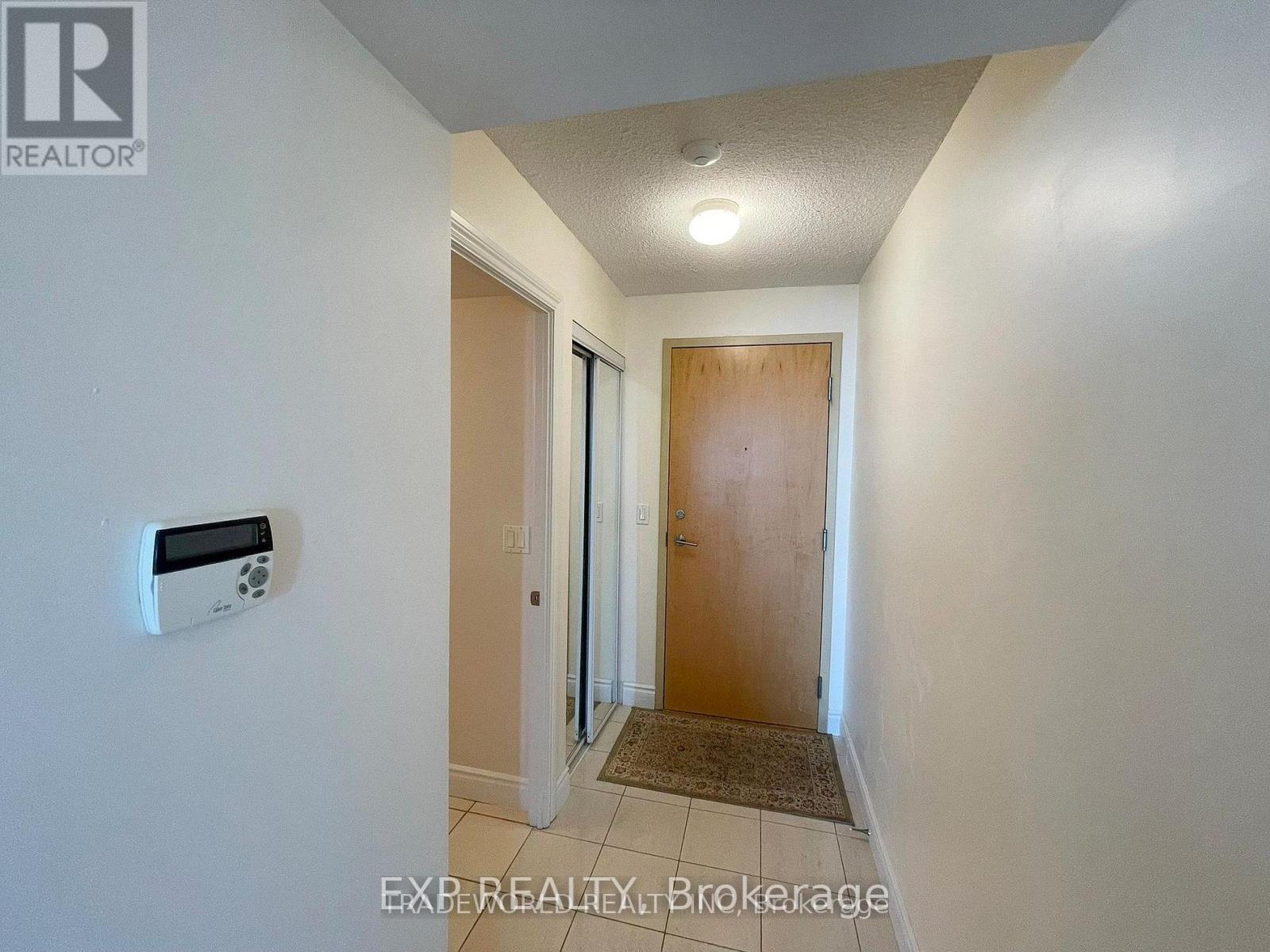 2703 - 60 Brian Harrison Way, Toronto, Ontario  M1P 5J5 - Photo 2 - E13700930