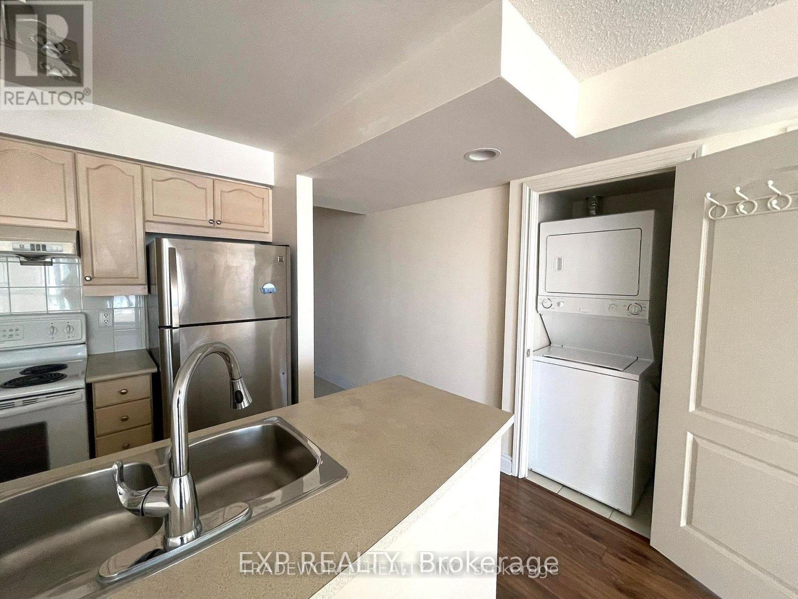 2703 - 60 Brian Harrison Way, Toronto, Ontario  M1P 5J5 - Photo 5 - E13700930