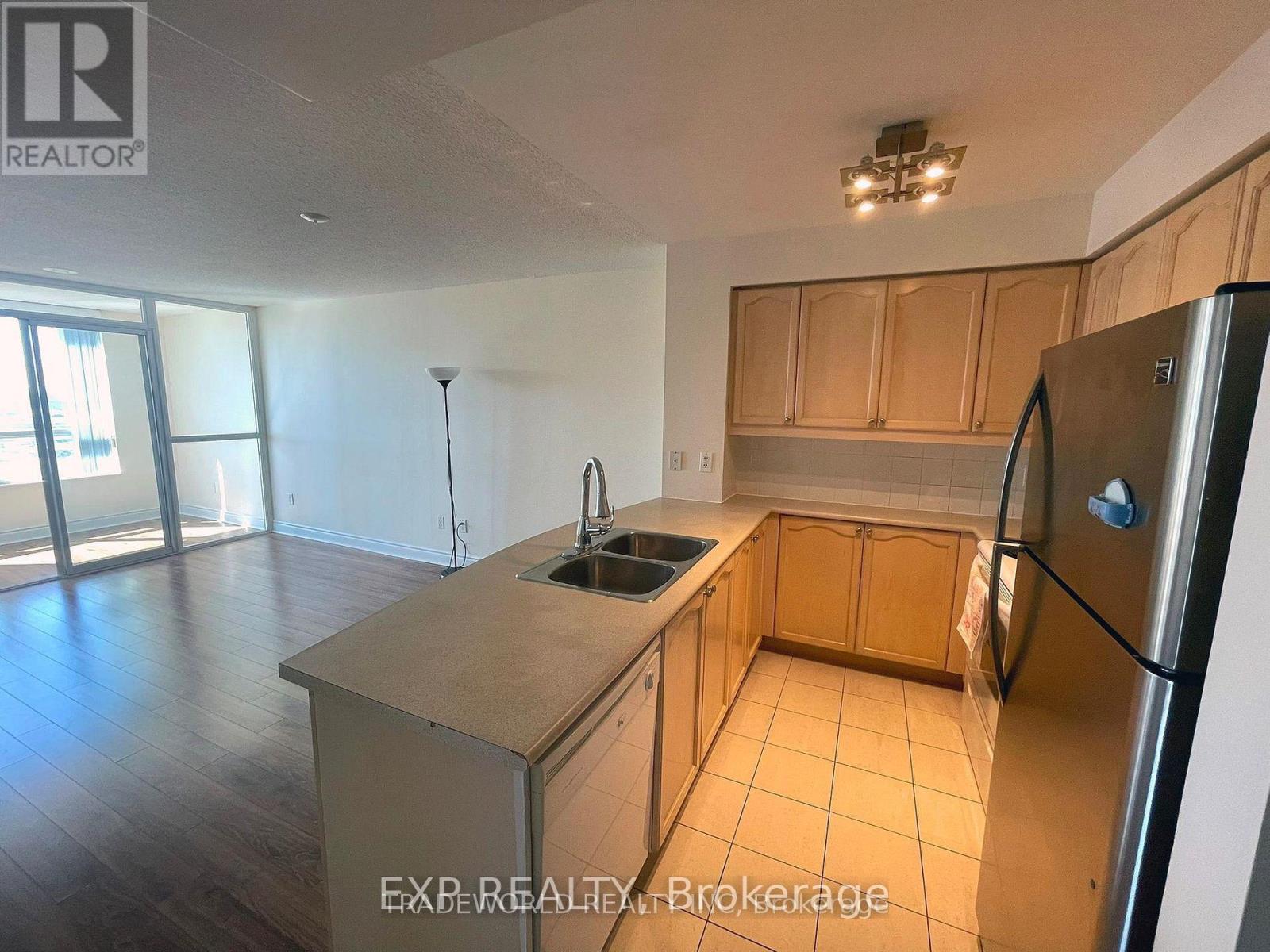2703 - 60 Brian Harrison Way, Toronto, Ontario  M1P 5J5 - Photo 6 - E13700930