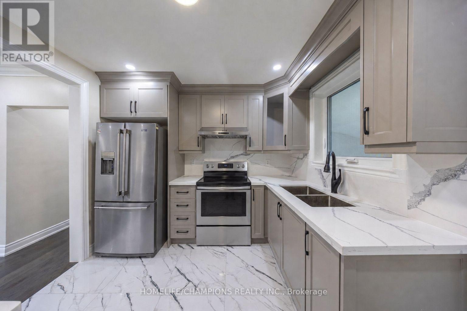 1083 Birchmount Road, Toronto, Ontario  M1K 1S6 - Photo 4 - E13701002