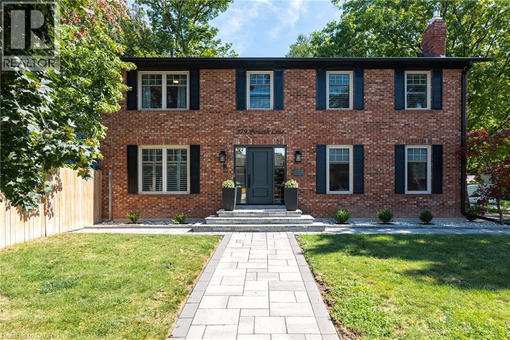 579 Fourth Line, Oakville, Ontario  L6L 5B1 - Photo 1 - 40857284