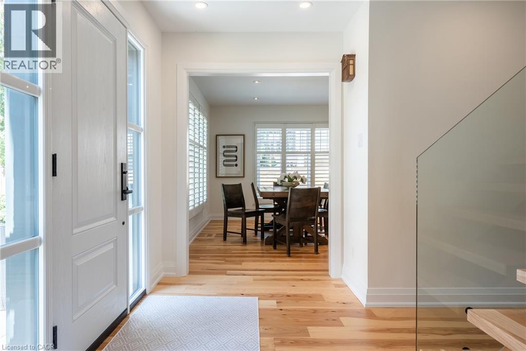 579 Fourth Line, Oakville, Ontario  L6L 5B1 - Photo 8 - 40857284