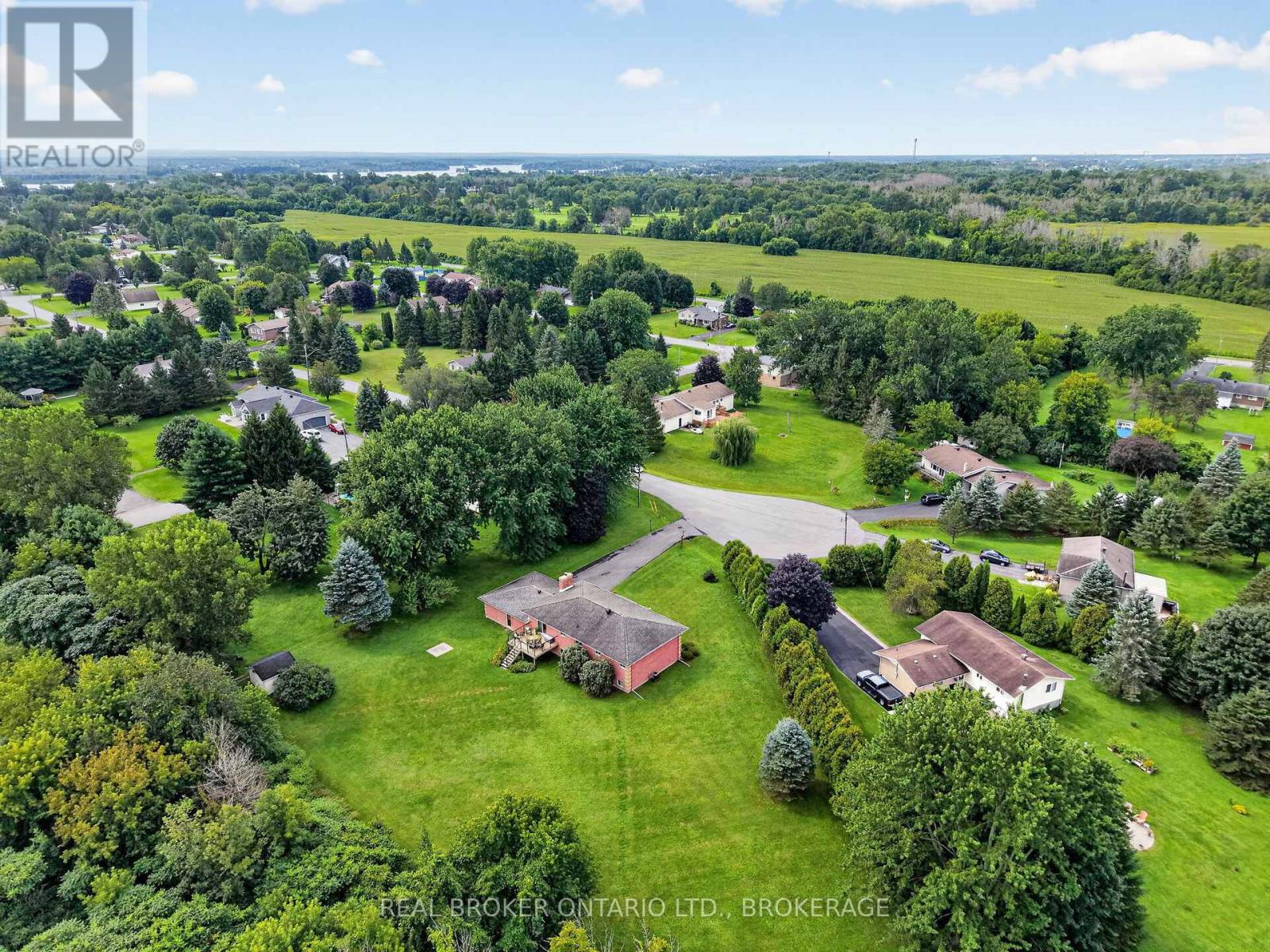 6495 Clifford Avenue, South Glengarry, Ontario K6H 7H9 - Photo 45 - X13701006