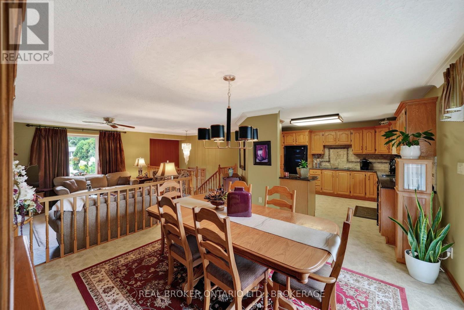 6495 Clifford Avenue, South Glengarry, Ontario K6H 7H9 - Photo 9 - X13701006