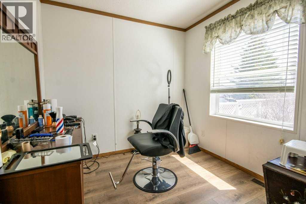 19 Noblefern Way, Sundre, Alberta  T0M 1X0 - Photo 11 - A2311032