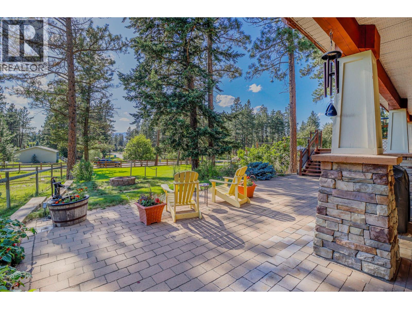 6308 Ash Road, Wasa, British Columbia  V0B 2K0 - Photo 9 - 10373456