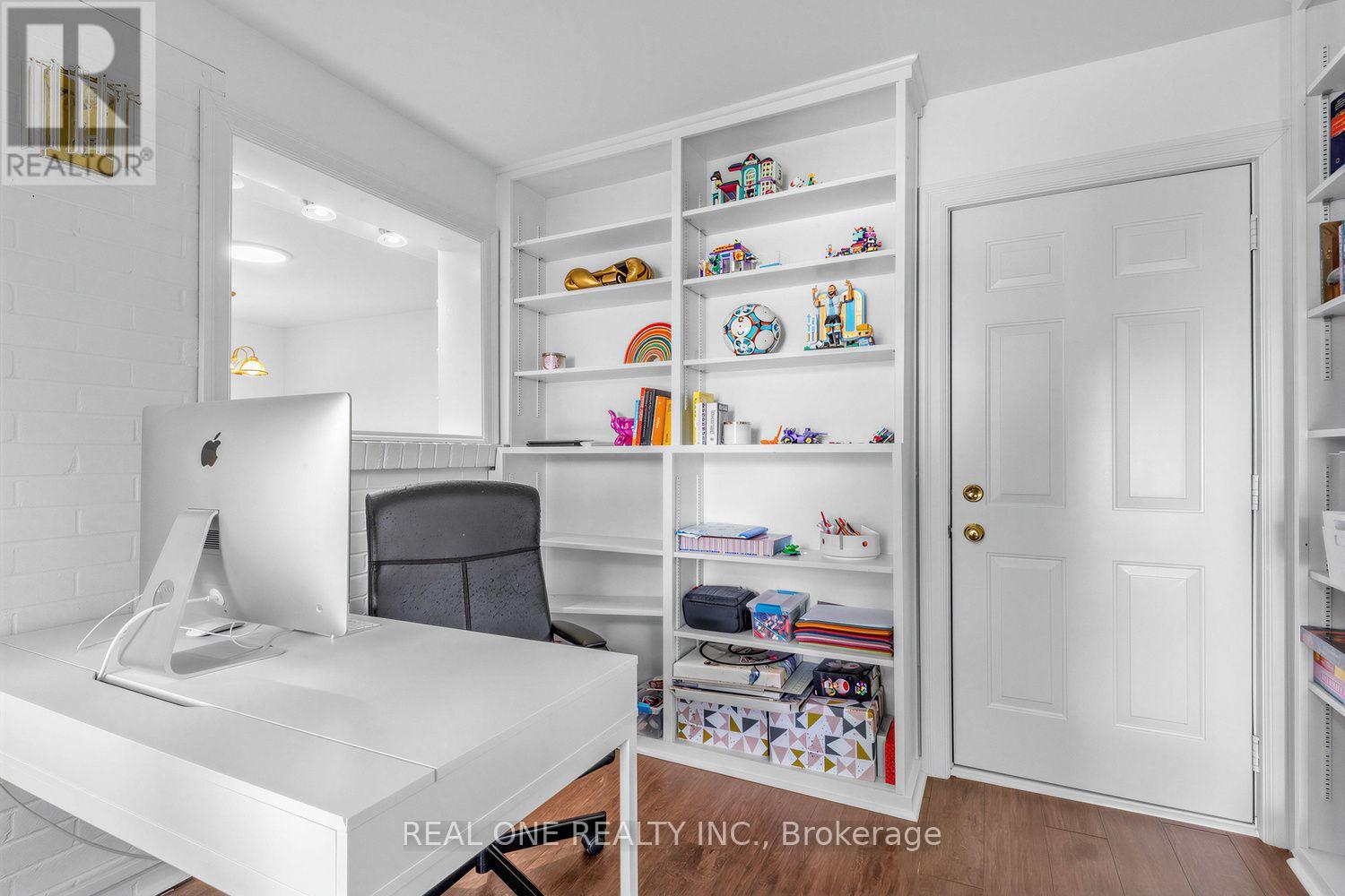 10 Devins Drive, Aurora, Ontario  L4G 2Z1 - Photo 10 - N13700902