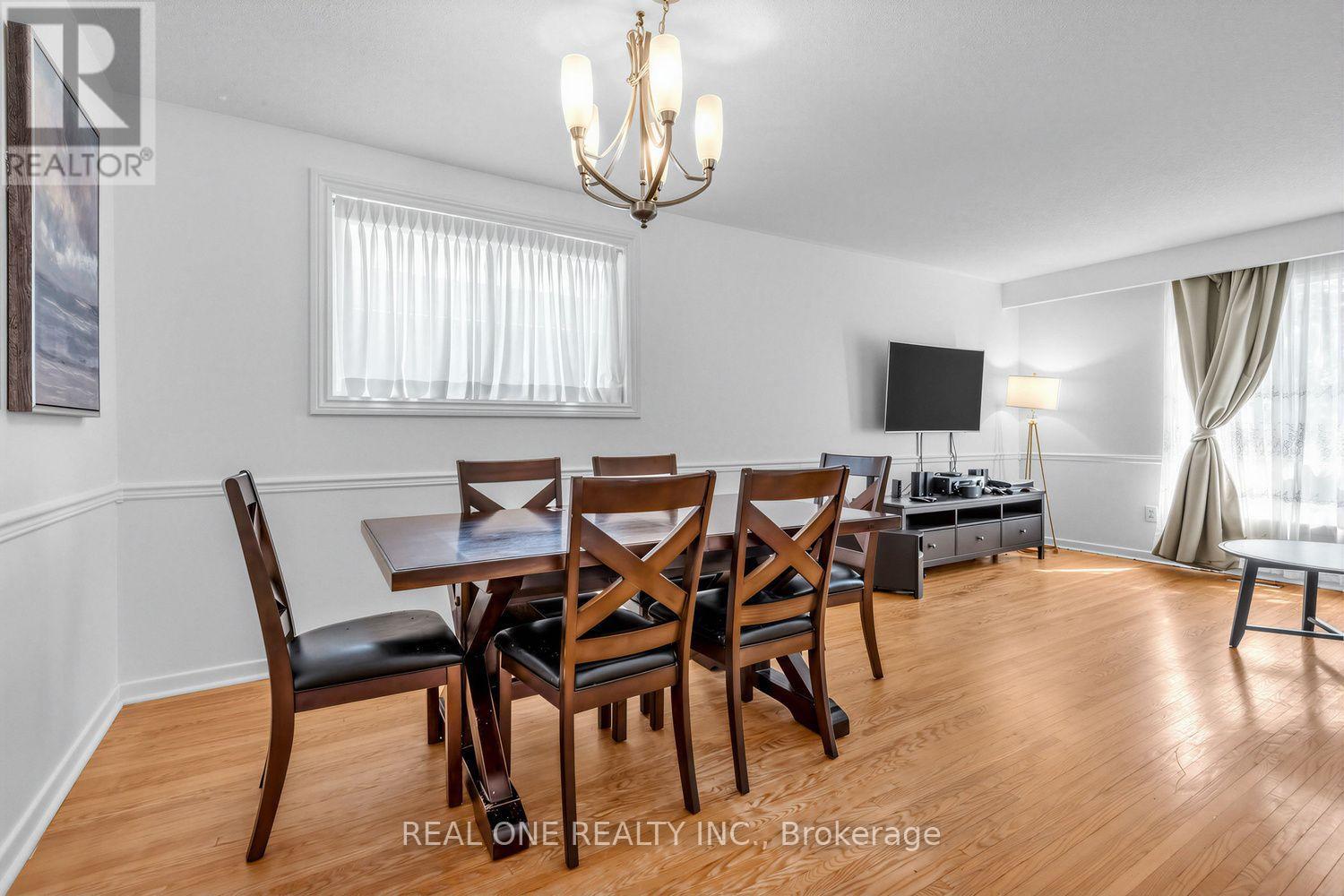 10 Devins Drive, Aurora, Ontario  L4G 2Z1 - Photo 12 - N13700902