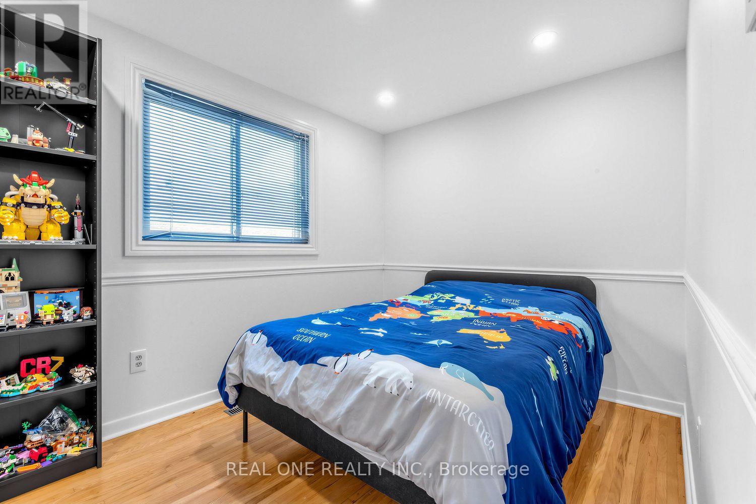 10 Devins Drive, Aurora, Ontario  L4G 2Z1 - Photo 19 - N13700902
