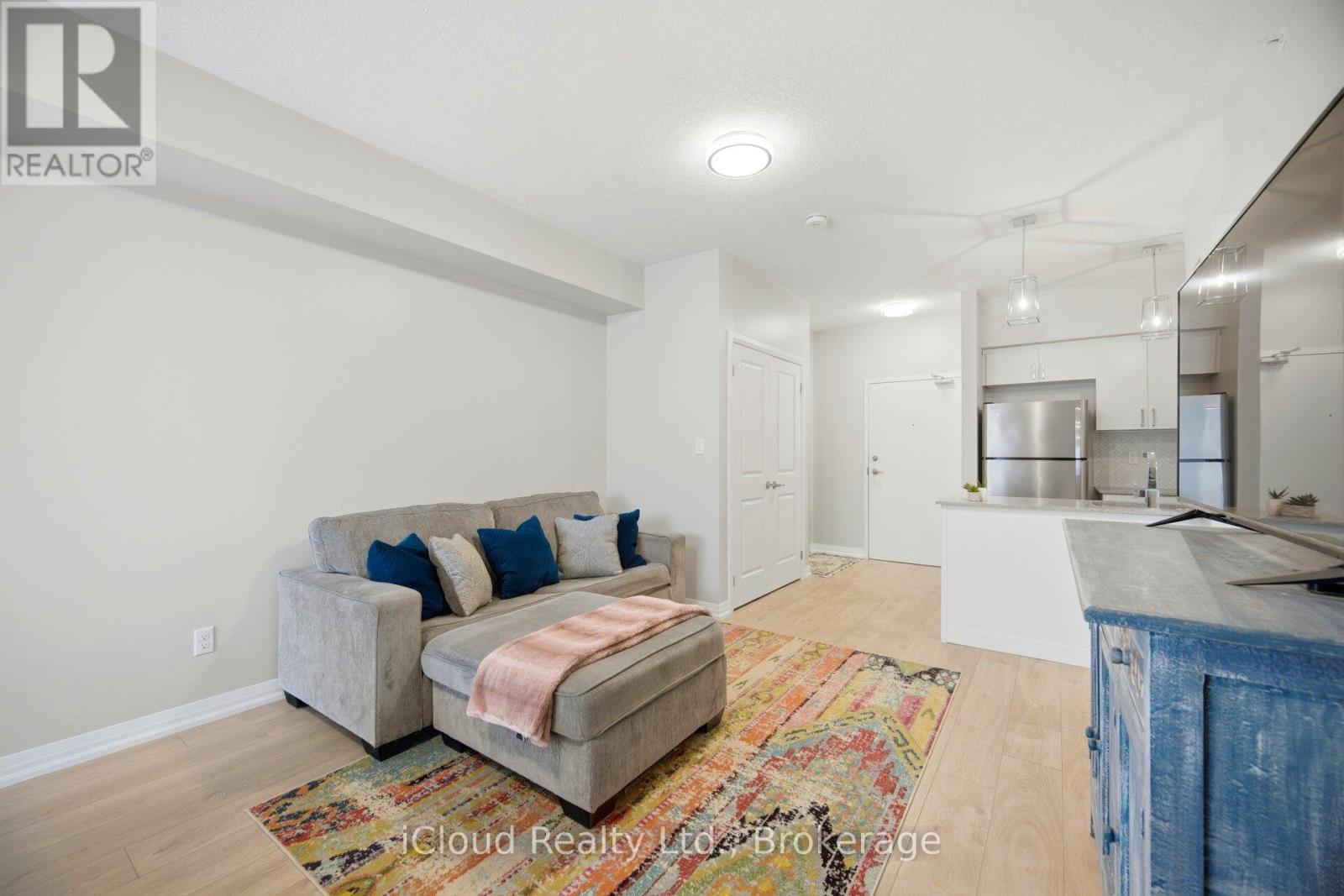 208 - 295 Cundles Road E, Barrie, Ontario  L4M 0K8 - Photo 17 - S13700830