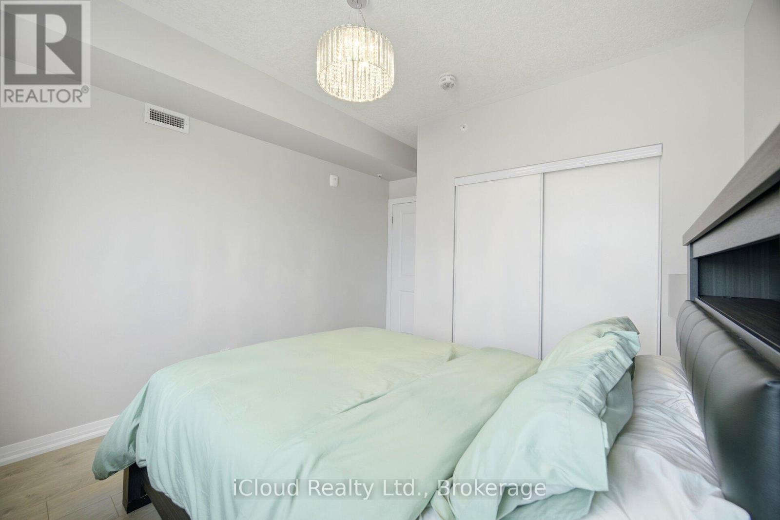 208 - 295 Cundles Road E, Barrie, Ontario  L4M 0K8 - Photo 25 - S13700830