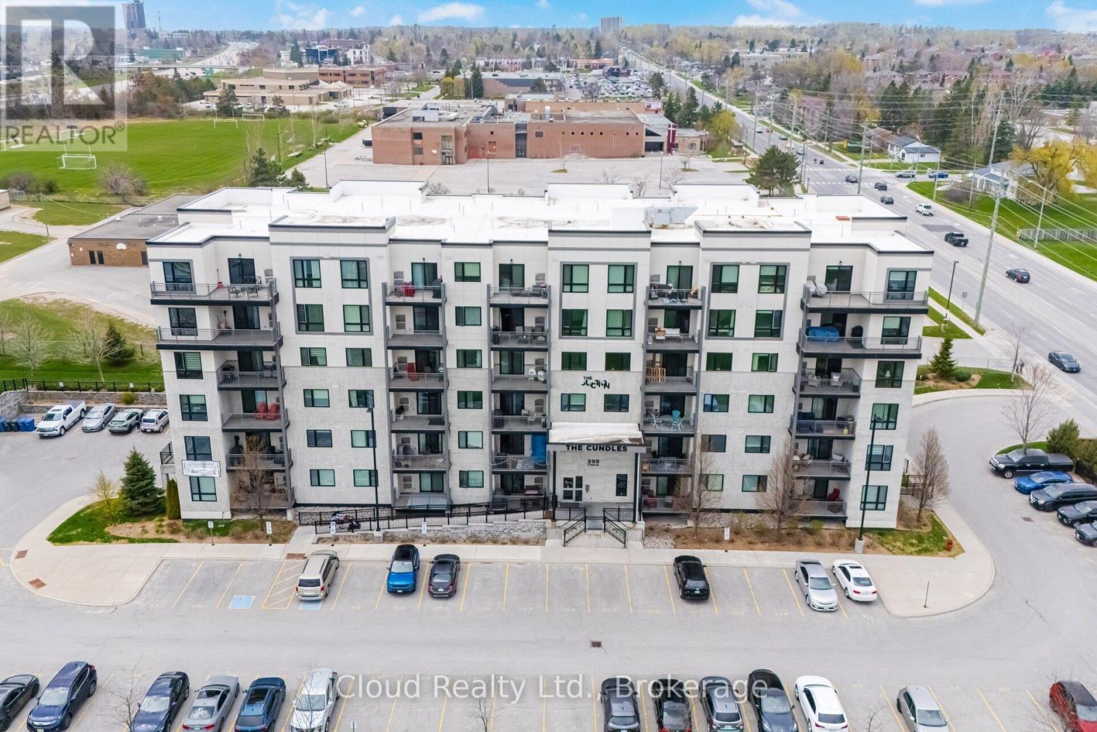 208 - 295 Cundles Road E, Barrie, Ontario  L4M 0K8 - Photo 3 - S13700830