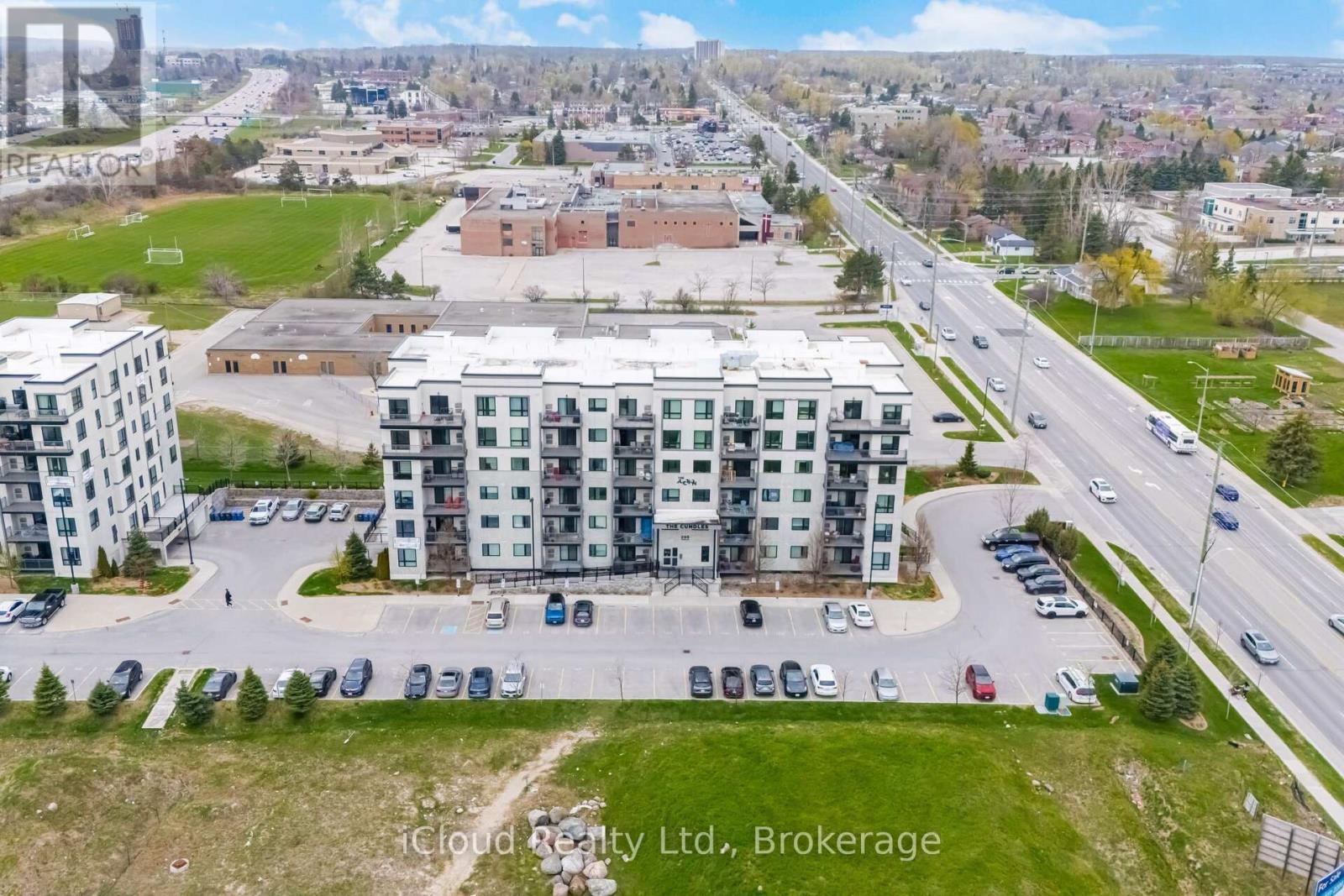 208 - 295 Cundles Road E, Barrie, Ontario  L4M 0K8 - Photo 4 - S13700830