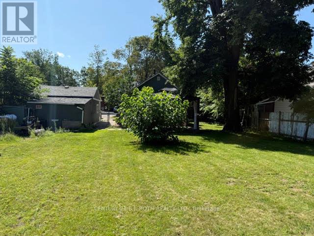 26 Caroline Street, Barrie (City Centre), Ontario  L4N 2S3 - Photo 11 - S13700878
