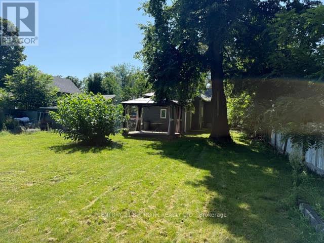 26 Caroline Street, Barrie (City Centre), Ontario  L4N 2S3 - Photo 12 - S13700878