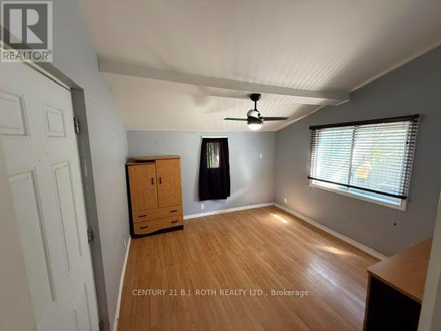26 Caroline Street, Barrie (City Centre), Ontario  L4N 2S3 - Photo 7 - S13700878