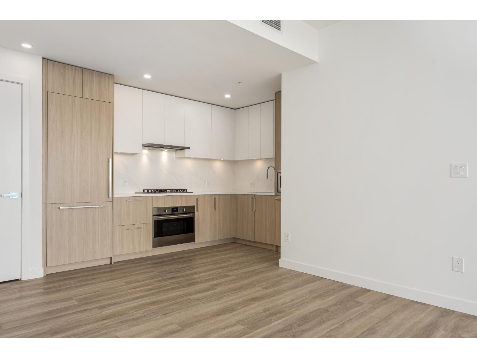 2801 9675 King George Boulevard, Surrey, British Columbia  V3T 0T7 - Photo 13 - R3157811