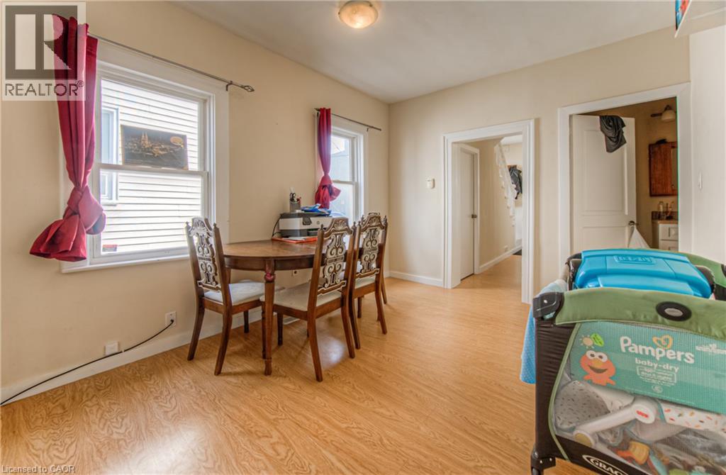 47 North Street, St. Catharines, Ontario  L2R 2S3 - Photo 10 - 40855658