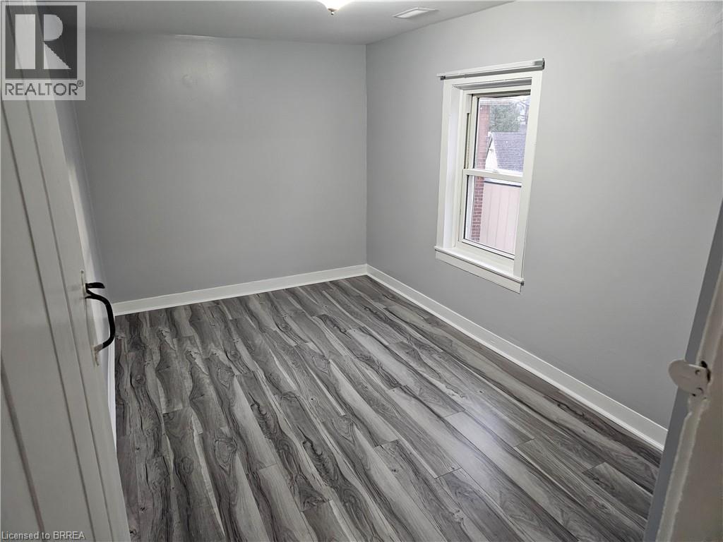 71 Grand River Street S, Paris, Ontario  N3L 2B5 - Photo 19 - 40855993