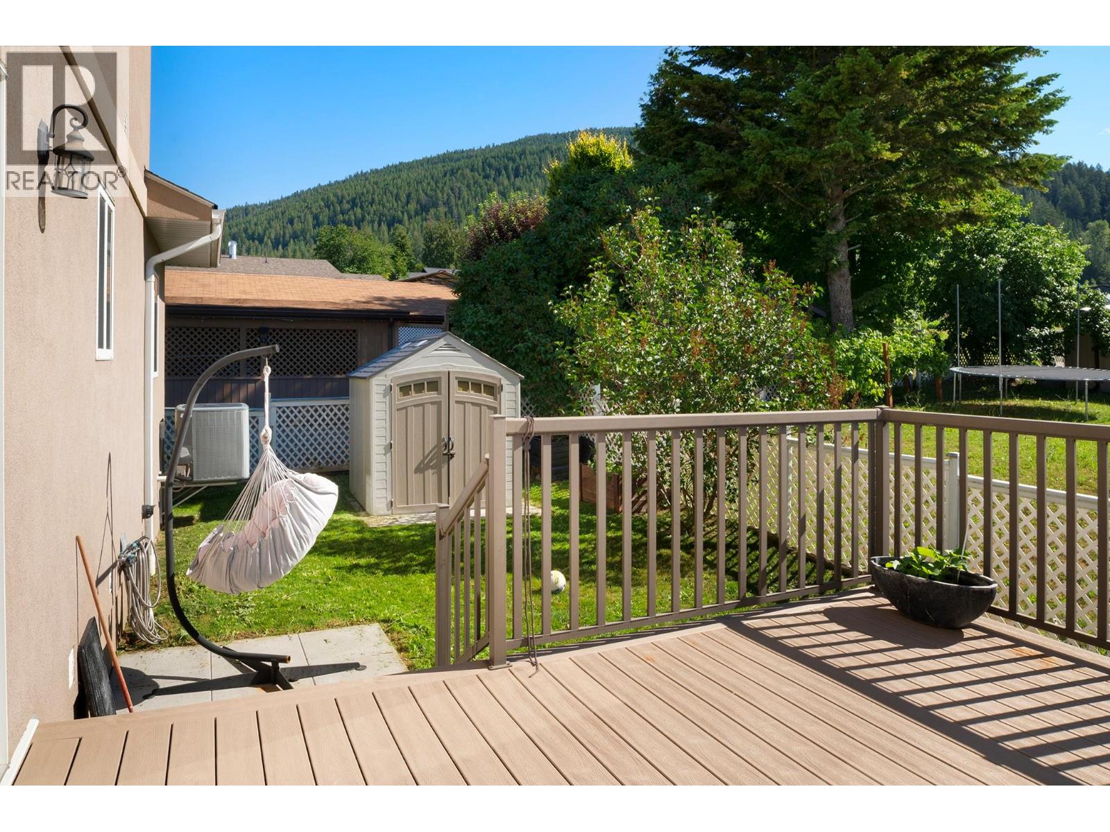 608 16th  N Avenue, Creston, British Columbia  V0B 1G5 - Photo 17 - 10393854