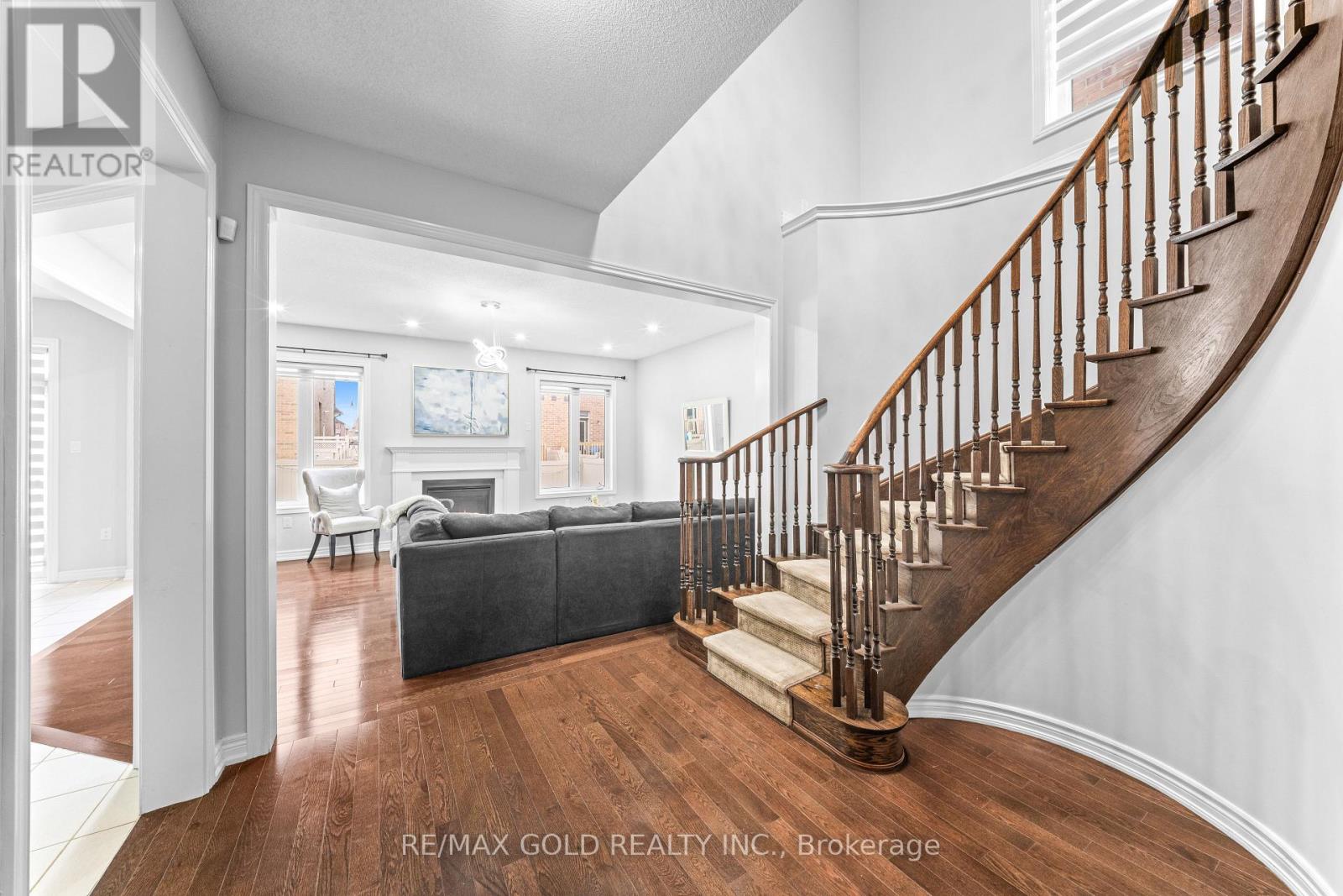 9 Goderich Drive, Brampton, Ontario  L7A 5A7 - Photo 11 - W13700772