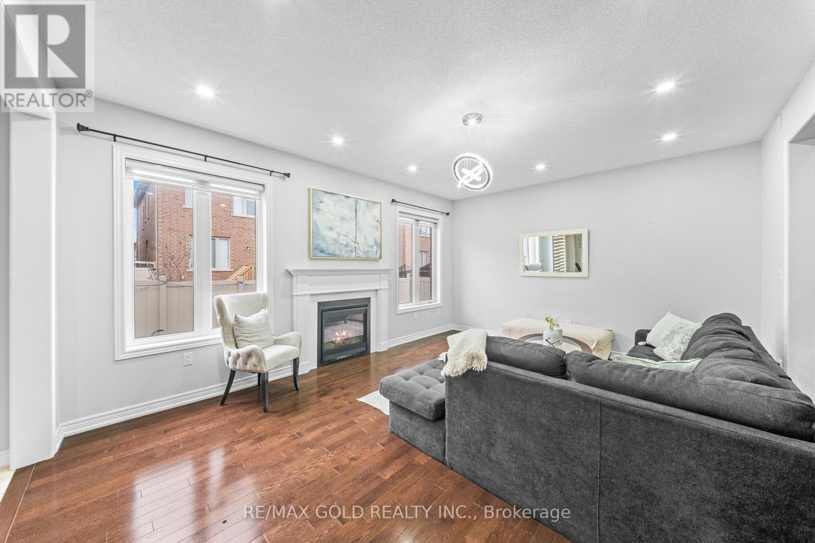 9 Goderich Drive, Brampton, Ontario  L7A 5A7 - Photo 16 - W13700772