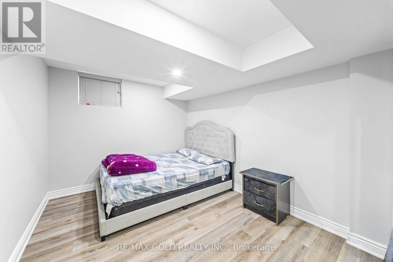 9 Goderich Drive, Brampton, Ontario  L7A 5A7 - Photo 46 - W13700772