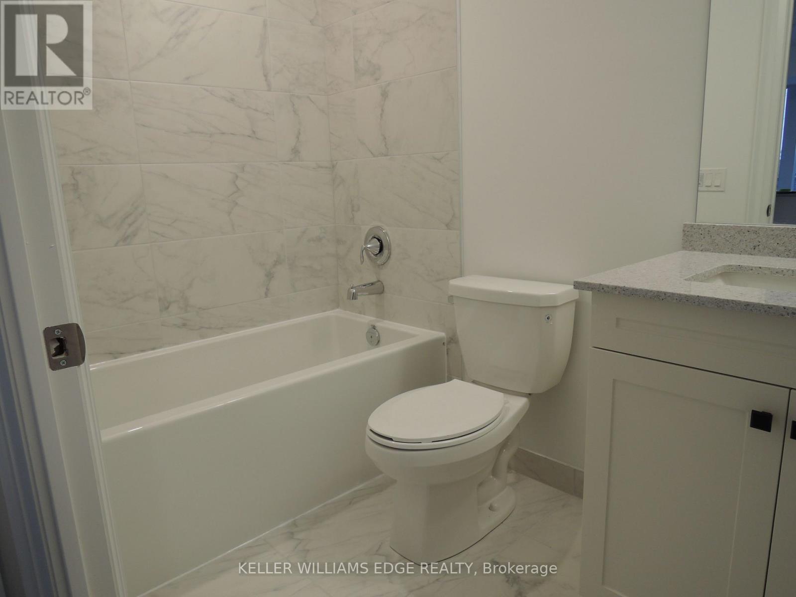 208 - 1035 Southdown Road, Mississauga, Ontario  L5J 0A2 - Photo 6 - W13700788