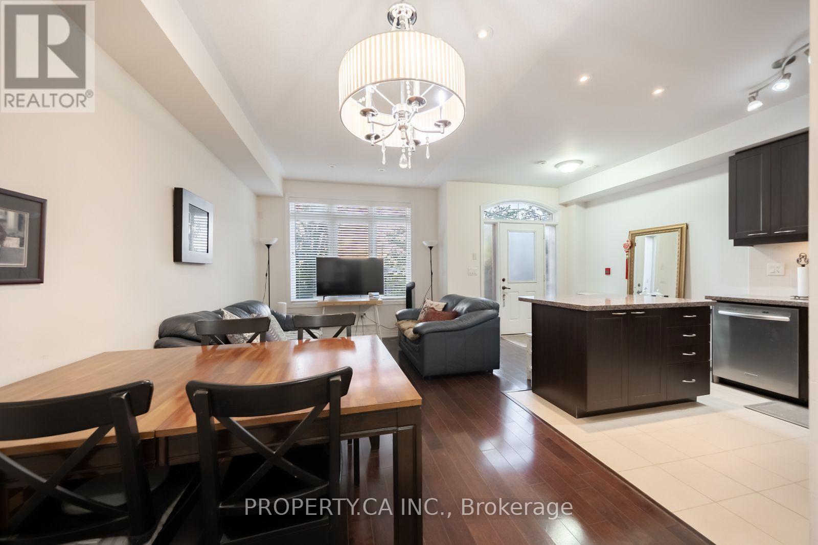 112 - 383 Prince Of Wales Drive, Mississauga, Ontario  L5B 0C7 - Photo 9 - W13700790