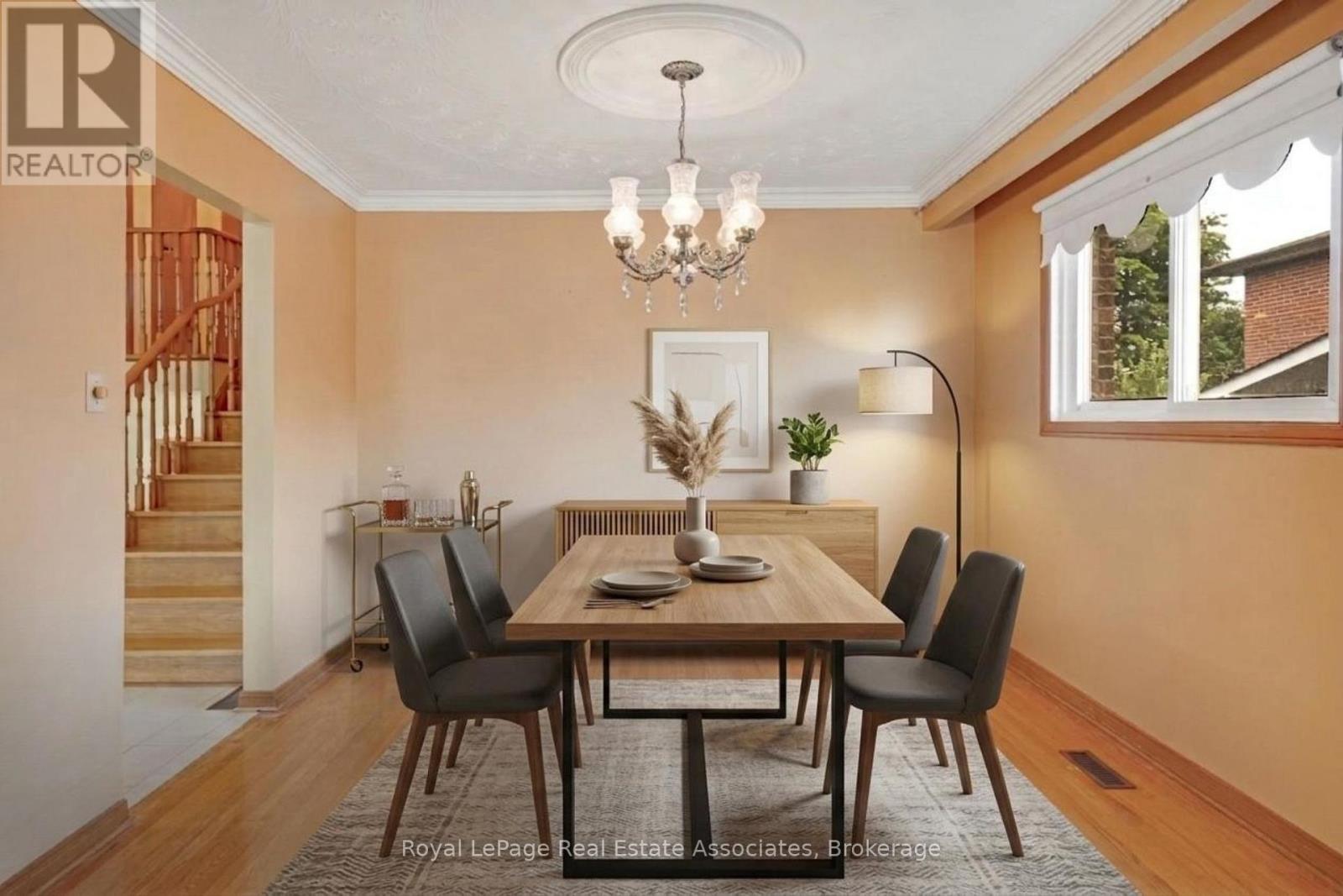 2535 Privet Crescent, Mississauga, Ontario  L5B 2S5 - Photo 10 - W13700886