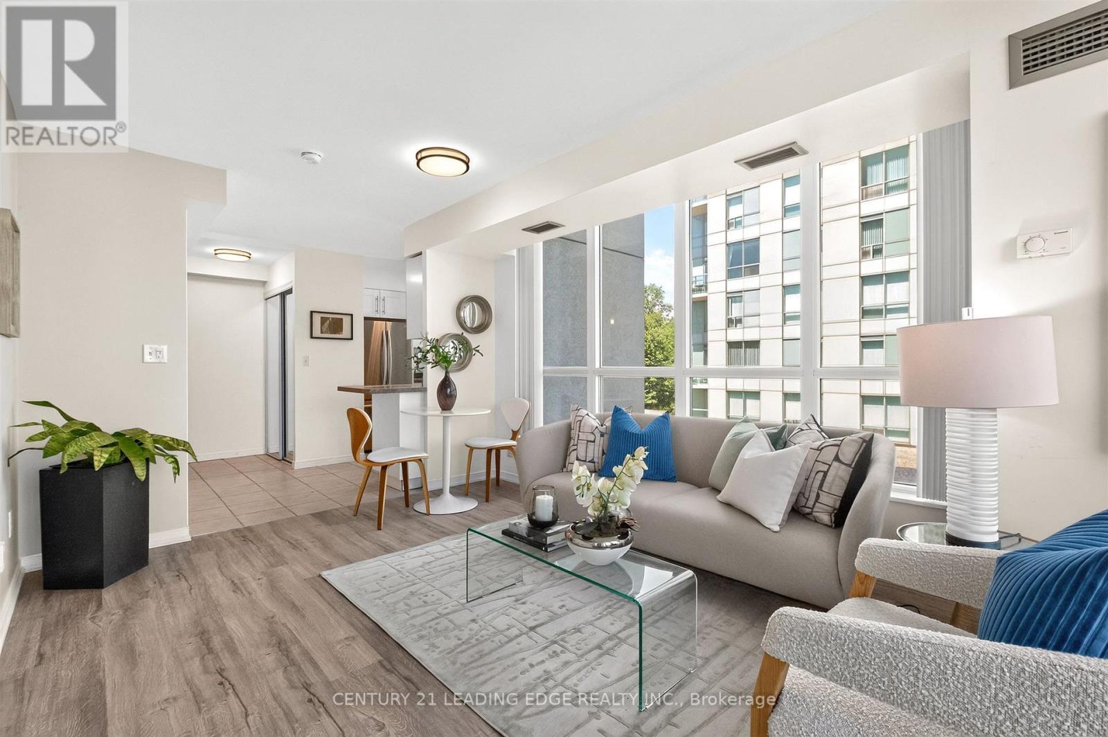 403 - 2585 Erin Centre Boulevard, Mississauga, Ontario  L5M 6Z7 - Photo 6 - W13700906