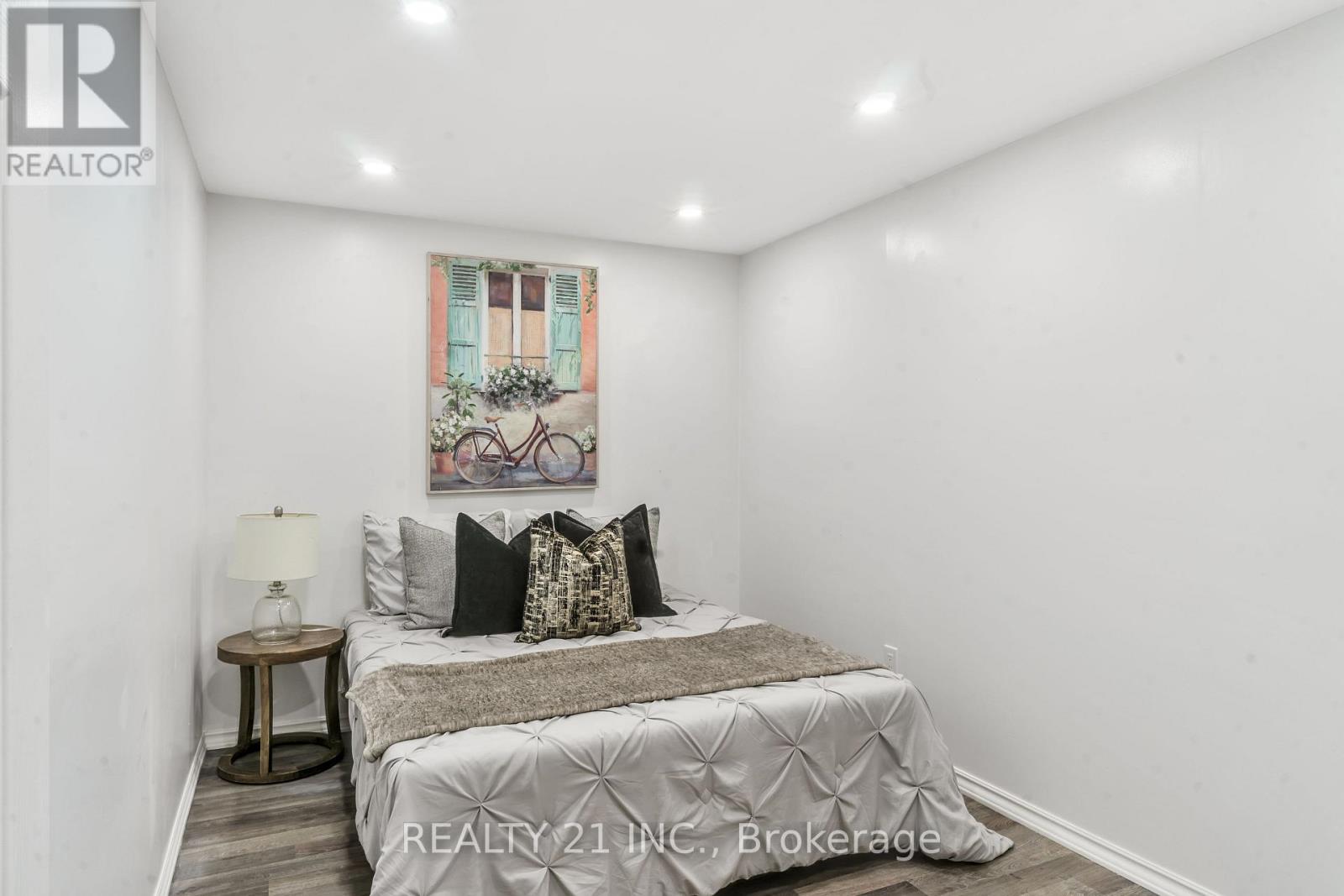 101 - 45 Hansen Road N, Brampton, Ontario  L6V 3C5 - Photo 19 - W13700908