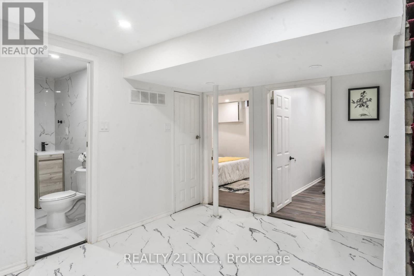 101 - 45 Hansen Road N, Brampton, Ontario  L6V 3C5 - Photo 22 - W13700908