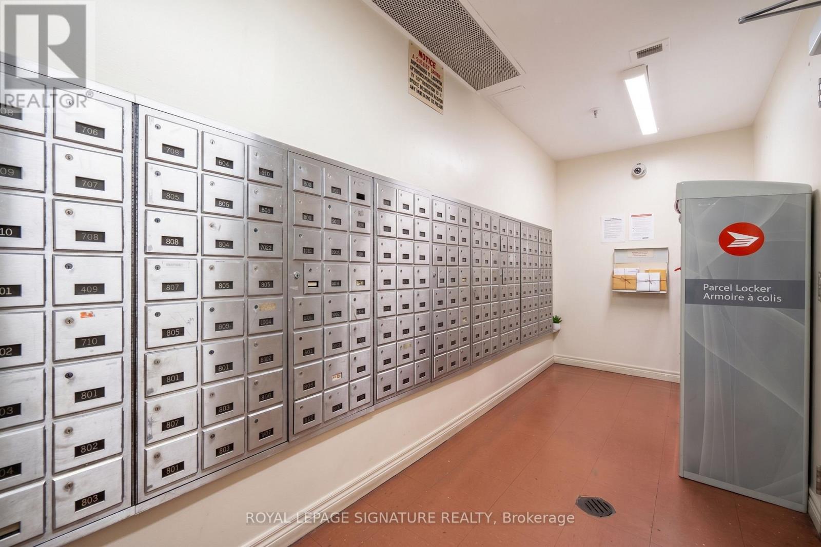2304 - 3390 Weston Road, Toronto, Ontario  M9M 2X3 - Photo 12 - W13700920