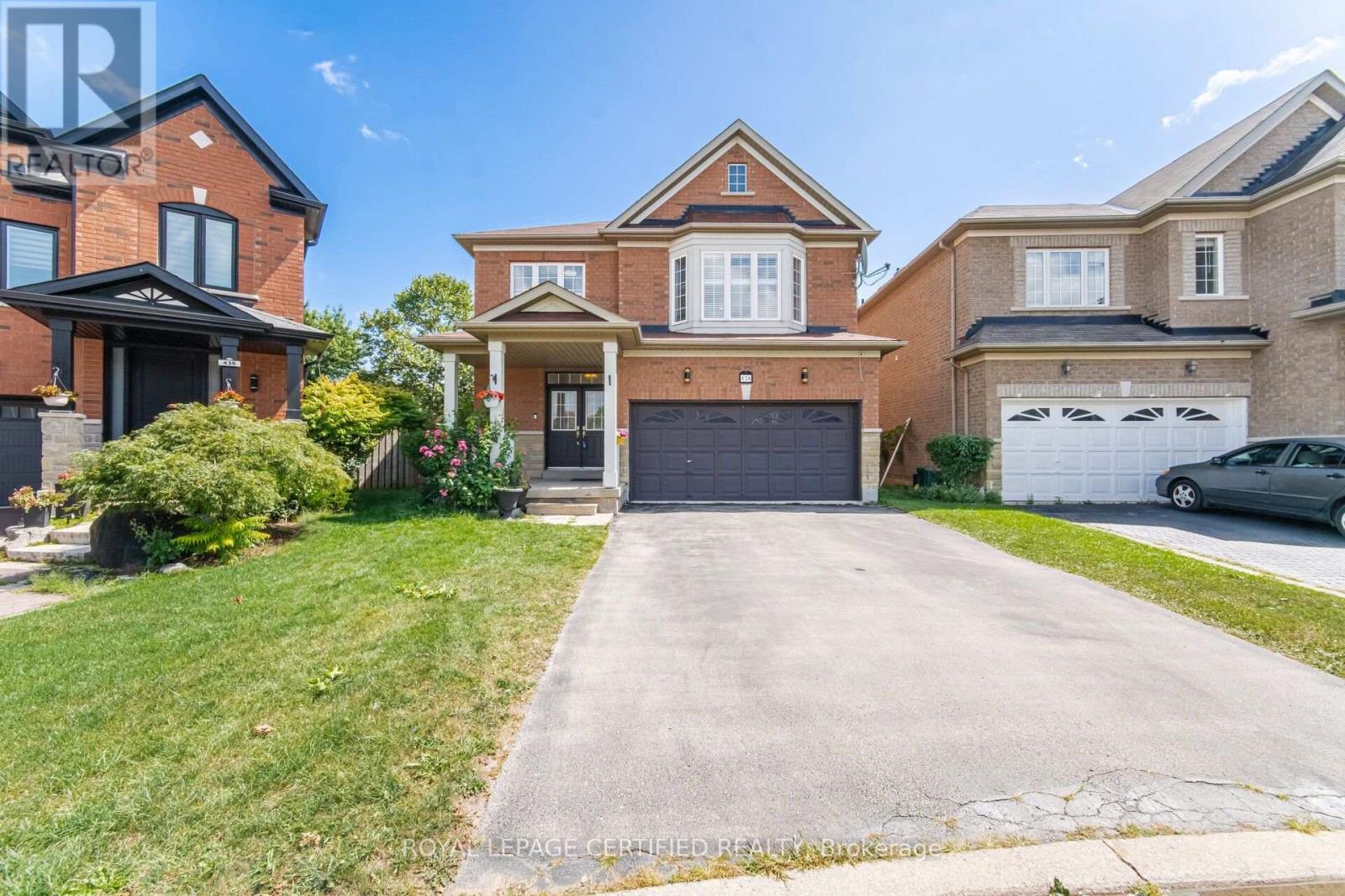 426 Black Drive, Milton, Ontario L9T 6S1 - Photo 2 - W13700938