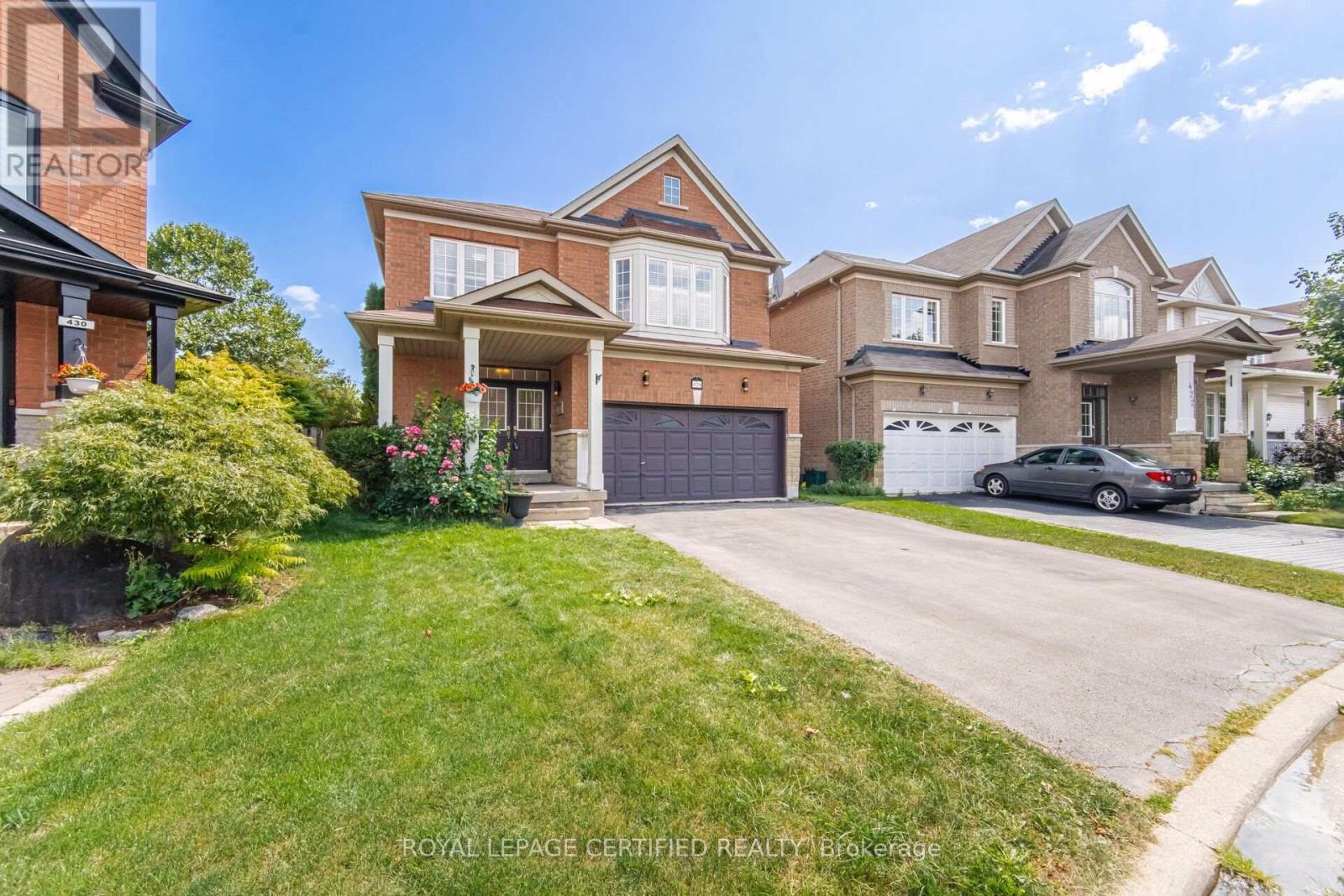 426 Black Drive, Milton, Ontario L9T 6S1 - Photo 4 - W13700938