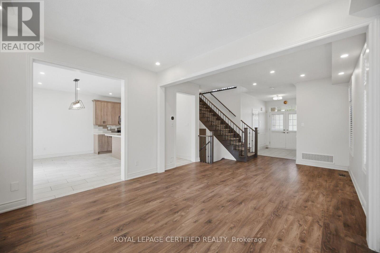 426 Black Drive, Milton, Ontario L9T 6S1 - Photo 9 - W13700938
