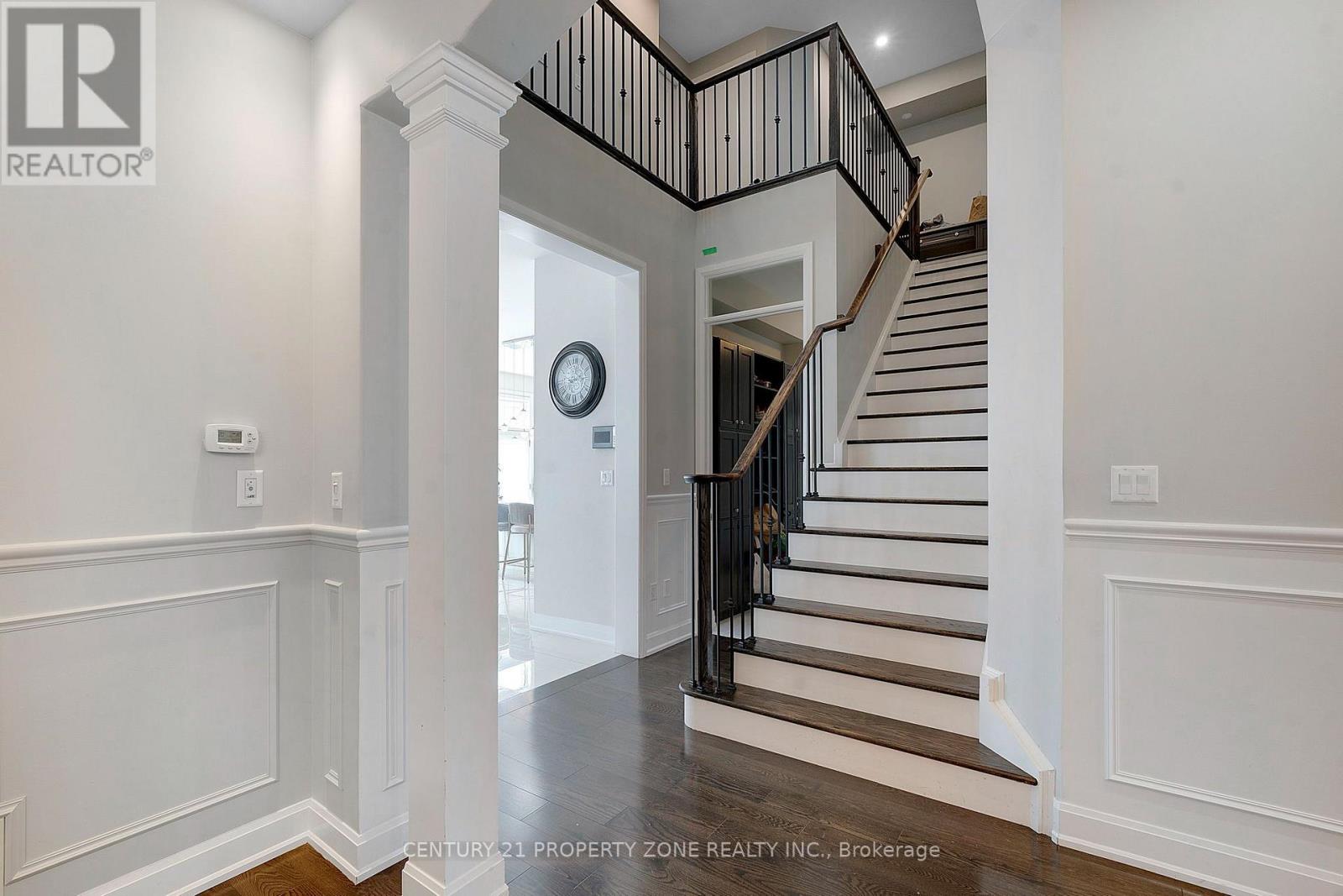 174 Mcwilliams Crescent, Oakville, Ontario L6M 0W5 - Photo 11 - W13700982